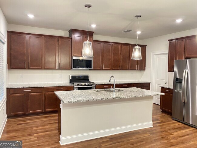 Building Photo - 3290 Summerpoint Crossing