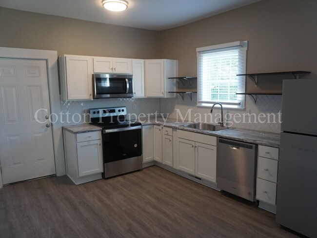 Building Photo - 2BR/2BA Home in Downtown Wilmington / $1,6...