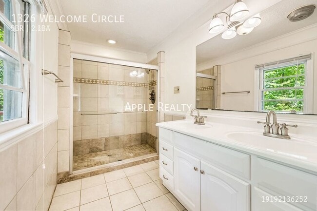 Building Photo - 1326 Welcome Cir