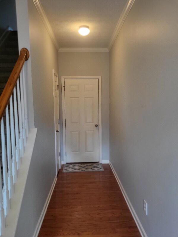 Building Photo - 607 Pecan Knoll Dr