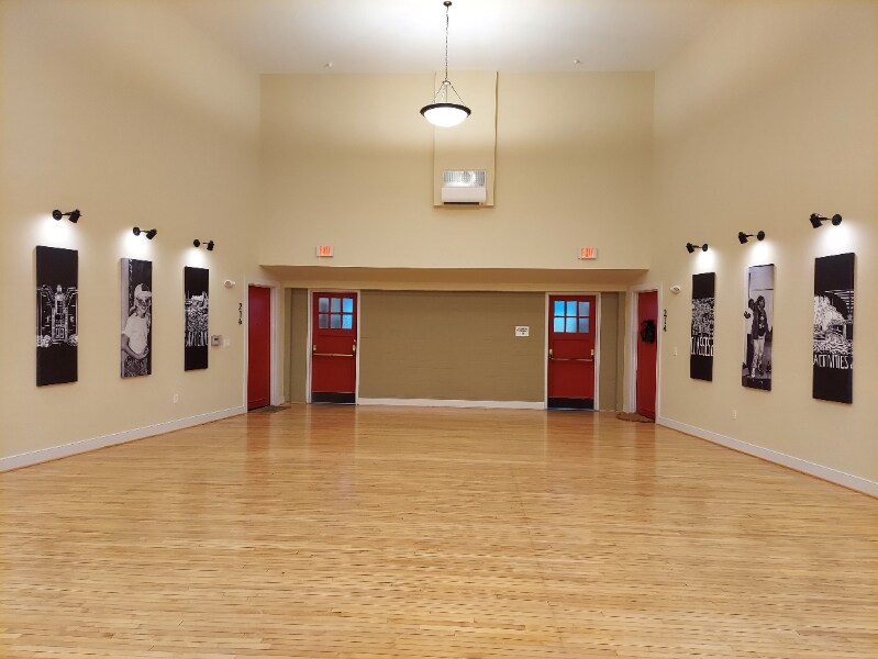 Building Photo - 200 Claremont Ave
