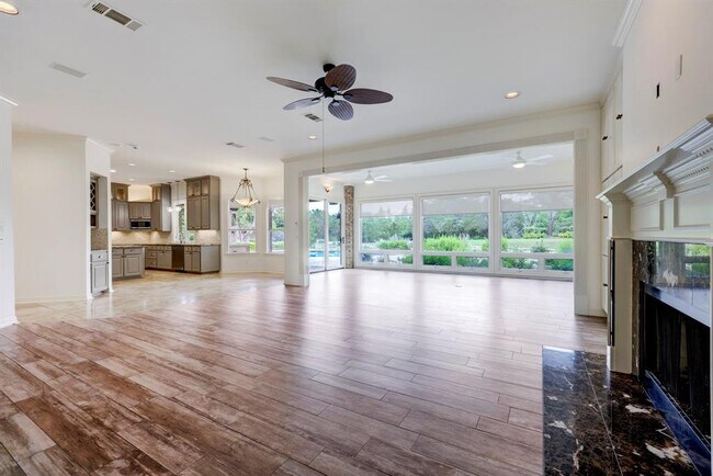Building Photo - 3105 Lacevine Ln