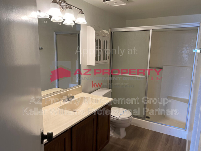 Building Photo - 4766 W New World Dr