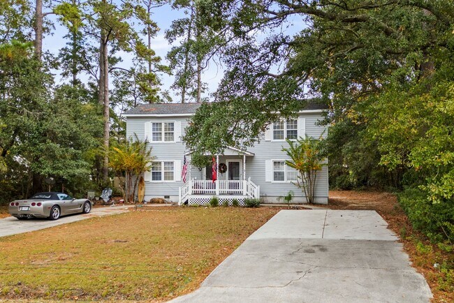 Building Photo - 8 Blocks from Garden City Beach! 2 Bed/1.5 Bath Duplex