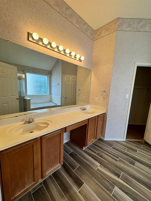 Building Photo - 9019 Mountain Mist Ln