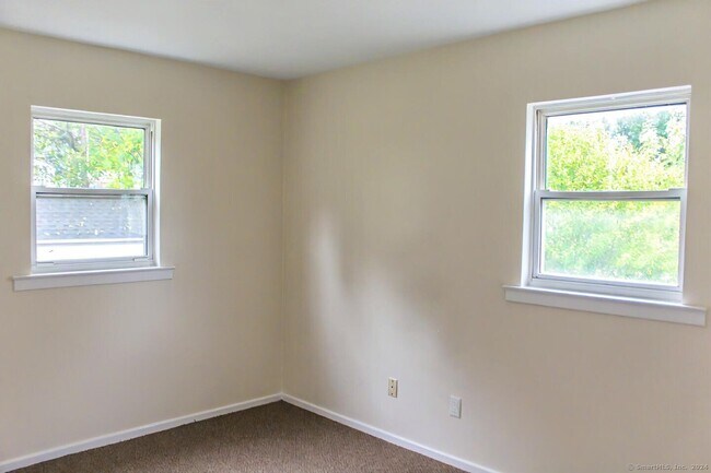 Building Photo - 208 Buena Vista Ave