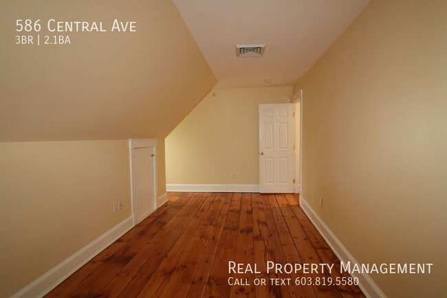 Building Photo - 586 Central Ave