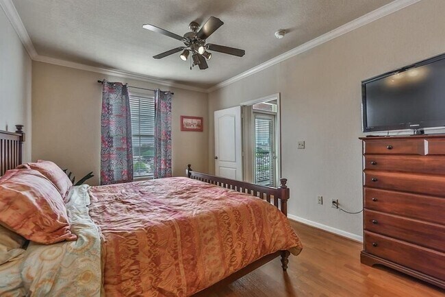 Building Photo - 1711 Old Spanish Trl