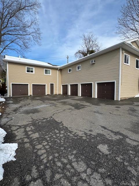 Building Photo - 1 Gilbert Ave