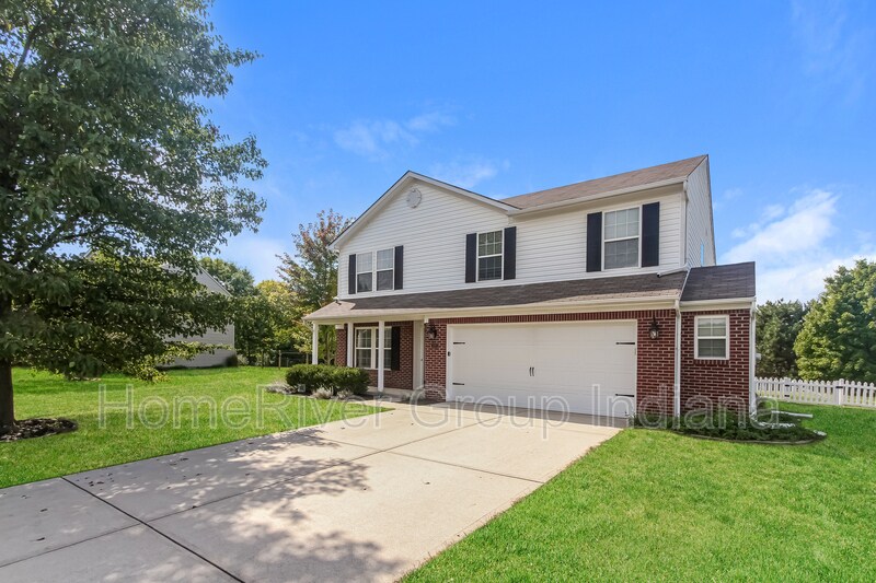 Building Photo - 1690 Stanford Dr