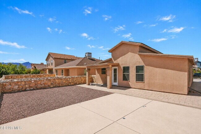 Building Photo - 11616 Mocha Dune Dr