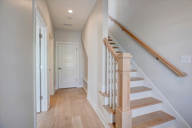 Building Photo - Brand New Construction Townhome in Norton Commons