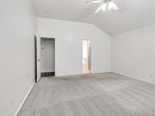 Building Photo - 4917 NW 164th Terrace