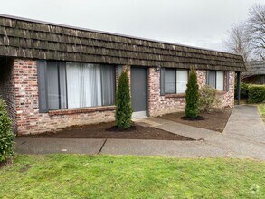 Building Photo - Gary Apartments | Two Bedroom Townhouse Un...