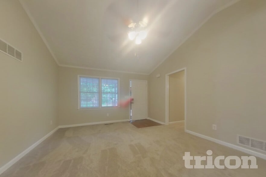 Building Photo - 297 N Briar Ridge