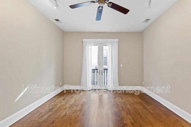 Building Photo - 709 N 4th St