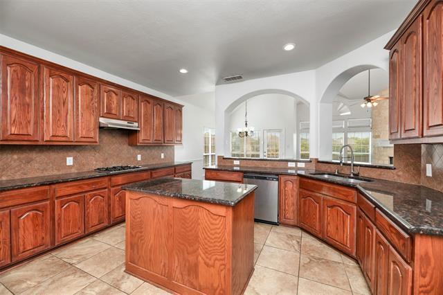 Building Photo - 1143 Polo Heights Dr