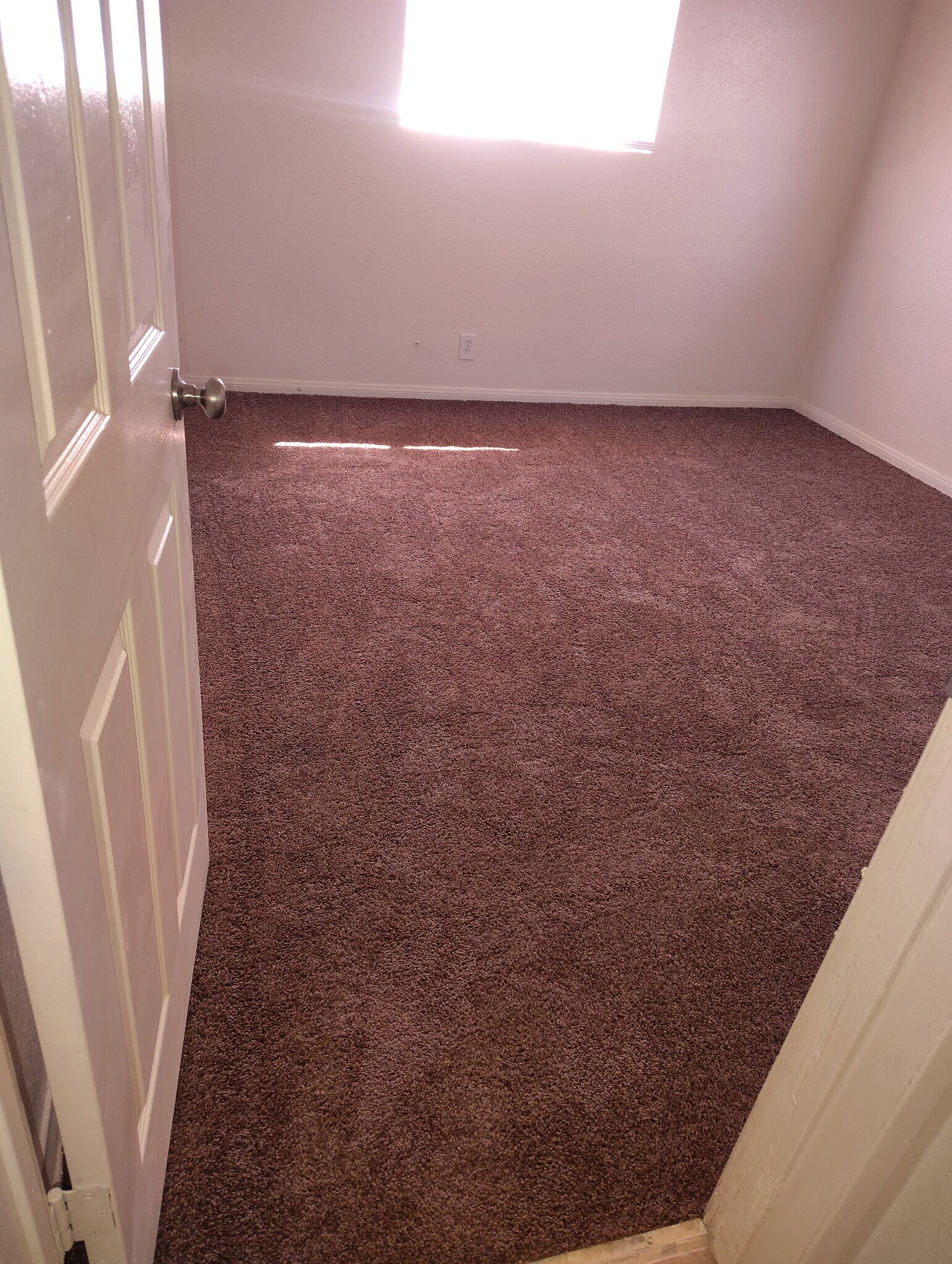 Building Photo - 950 S Thompson St