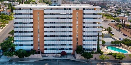 Building Photo - Adorable 1 bedroom, 1 bath Condo near UTEP!