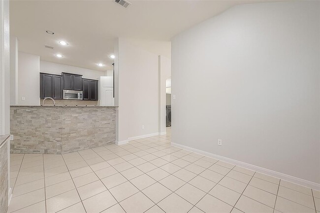 Building Photo - 20307 Towering Cypress Dr