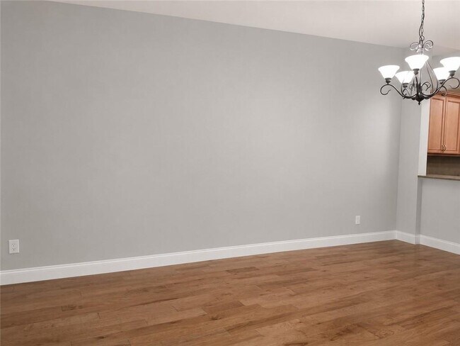 Building Photo - 1655 Township Cir