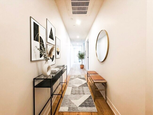 Building Photo - 500 Talbot Ave