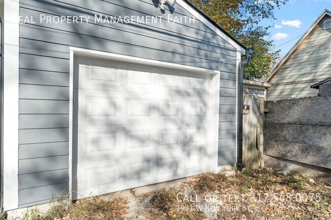 Building Photo - 3 bedroom home