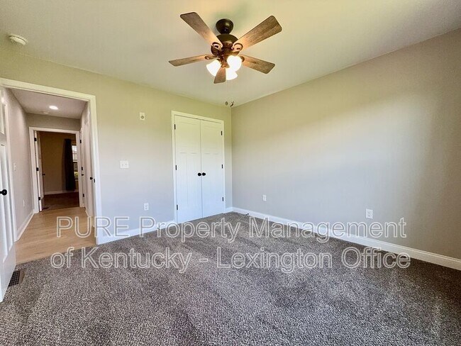 Building Photo - 189 Page Dr