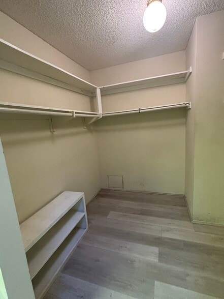 Master walk-in closet - 1902 Grand Bahama Dr E