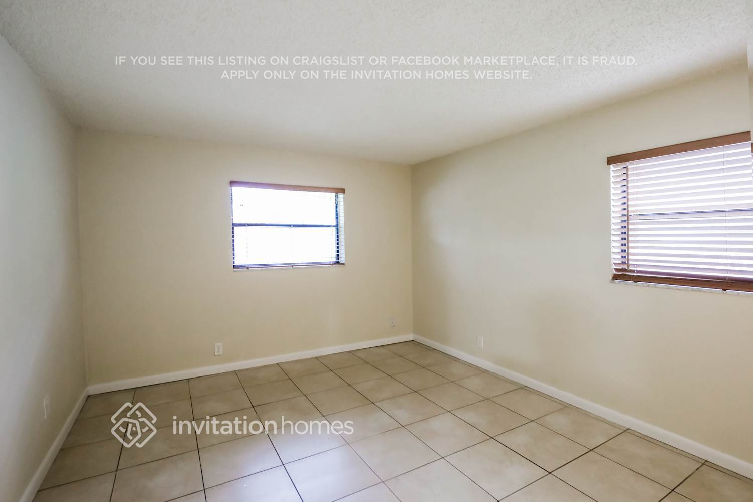 Building Photo - 11171 NW 36th St