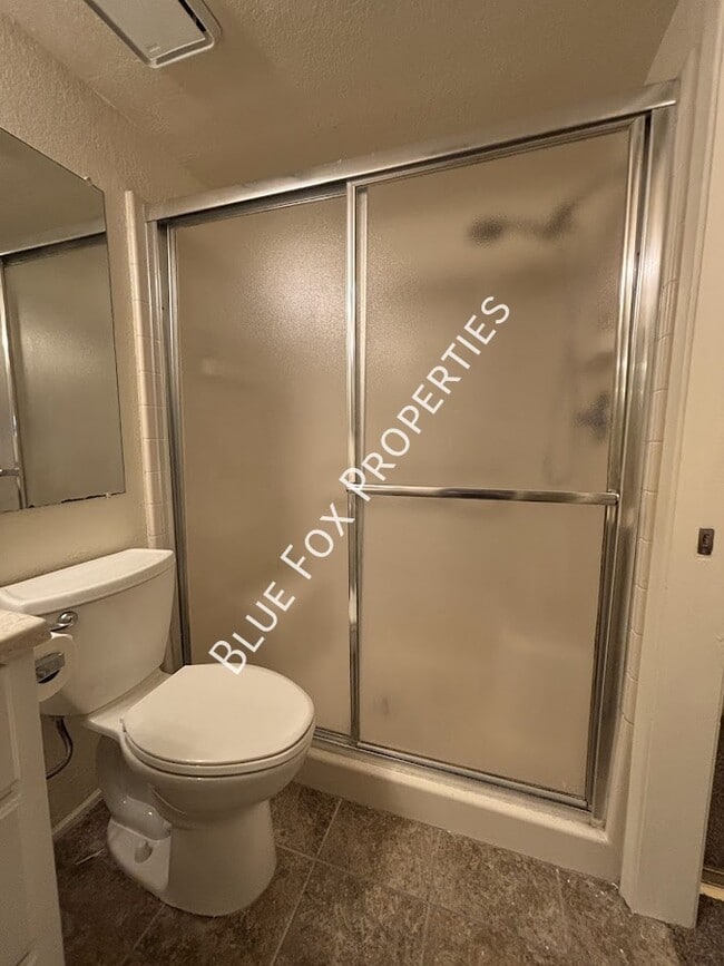 Building Photo - 7944 E Colette Cir