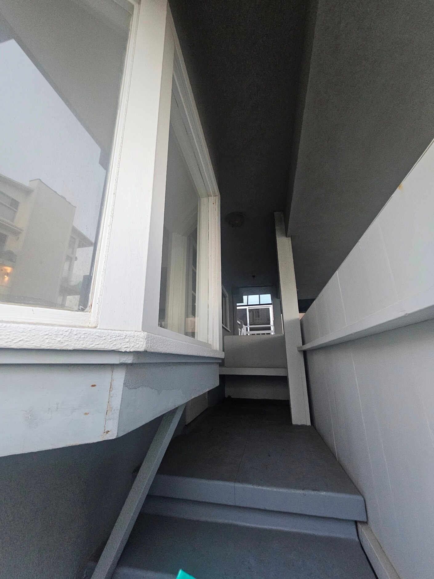 Building Photo - 3501 Ocean Front Walk