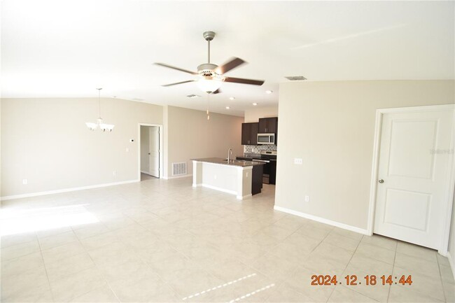 Building Photo - 1066 Ocean Spray Dr