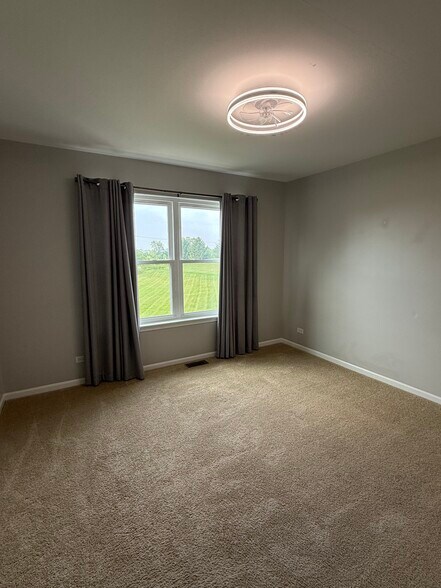 Building Photo - 9204 W Westinghouse Ct