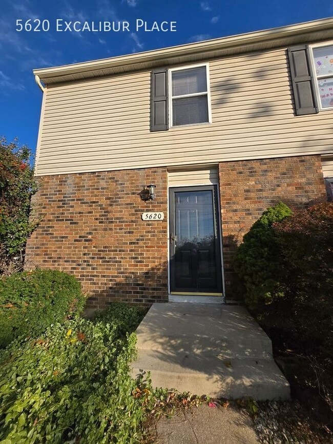 Building Photo - 5620 Excalibur Pl