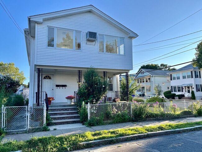 Building Photo - 40-42-42 Dartmouth St