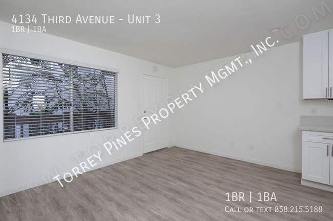 Building Photo - 4134 Third Avenue-Unit 3