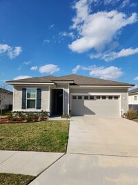 Building Photo - Perfect size, perfect location!