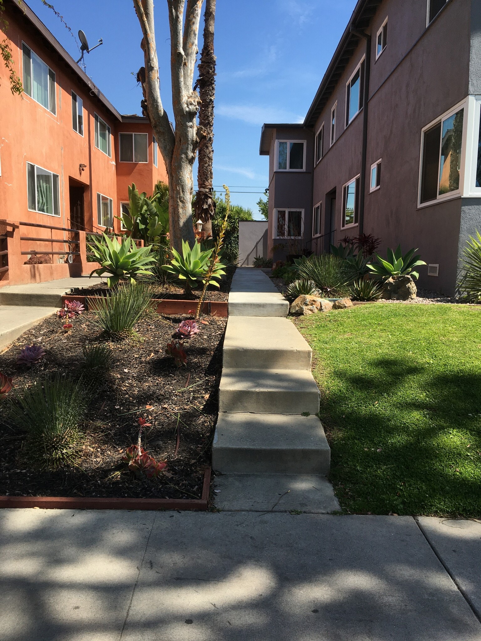 Front steps - 11702 Crenshaw Blvd