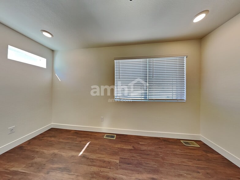 Building Photo - 3953 Patterdale Pl