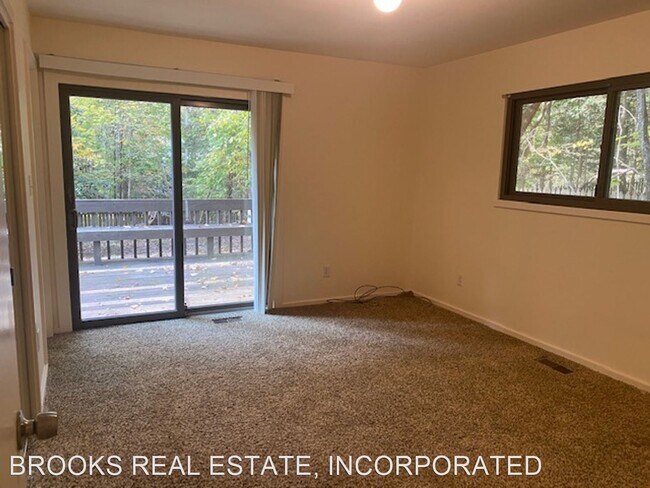 Building Photo - 3 br, 2 bath House - 116 Sharps Road