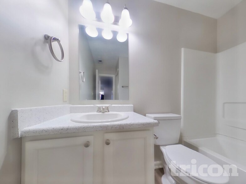 Building Photo - 1334 Grand Canyon Cir