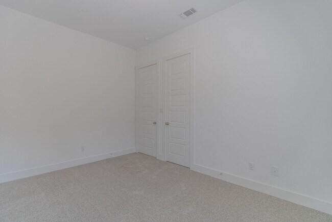 Building Photo - 1408 Plum Tree Way