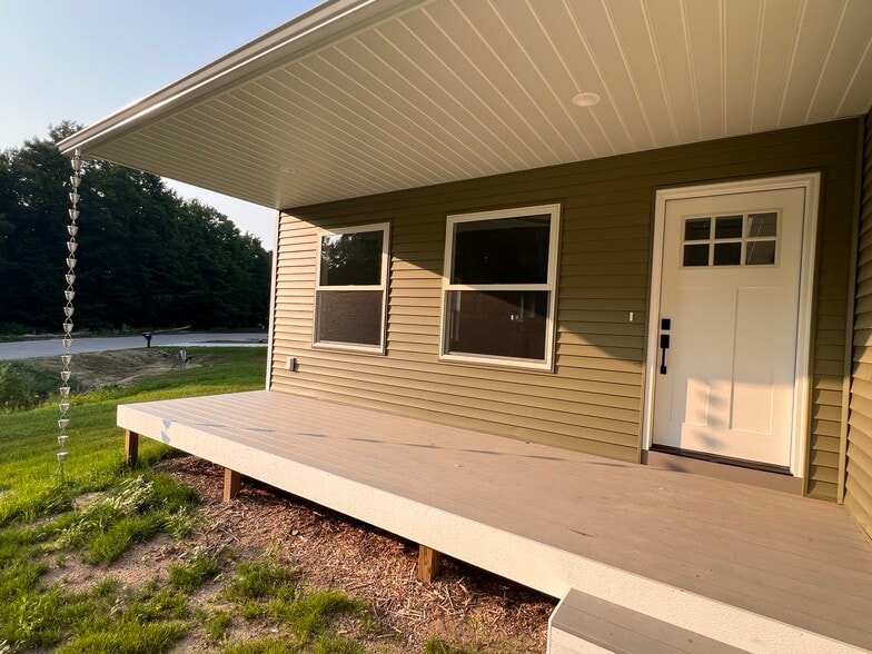 Building Photo - 1092 Birmley Estates Dr