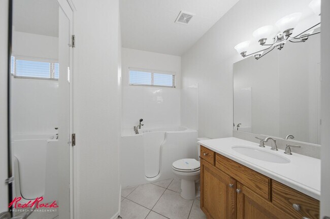 Building Photo - 1546 Morane Manor Dr