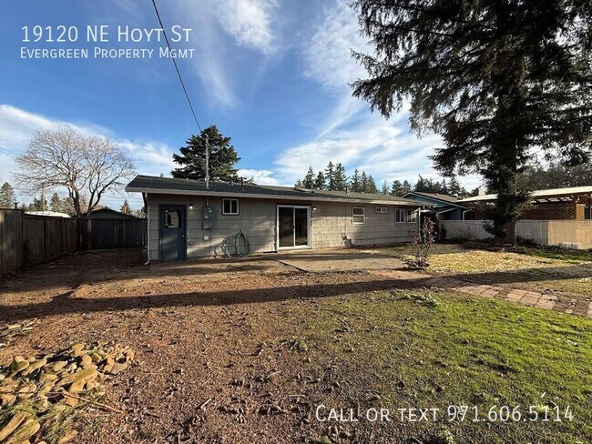 Building Photo - 19120 NE Hoyt St