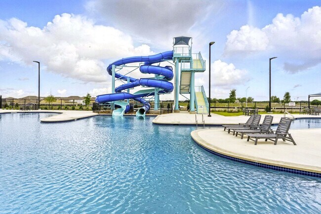 Building Photo - 5925 San Geronimo