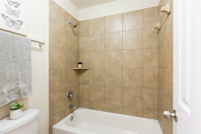 Building Photo - 15007 Holland Grove Ct