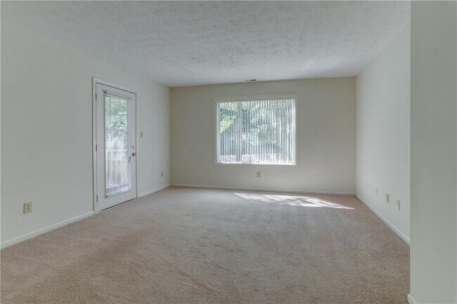 Building Photo - 88 Keran Manor Ct