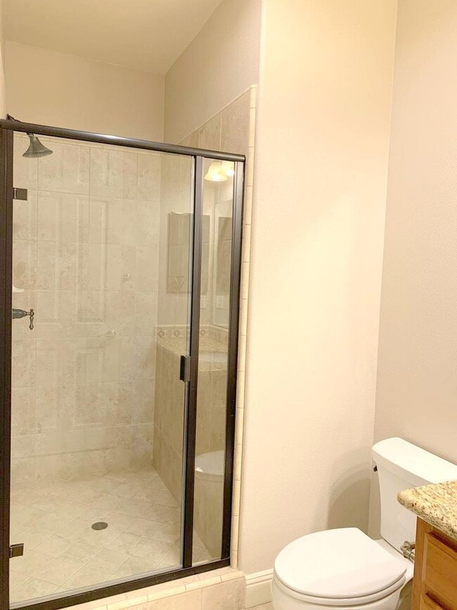 Building Photo - Luxurious & Sought After Home In The Bucolic Hills Of Gated Norris Canyon Estates !